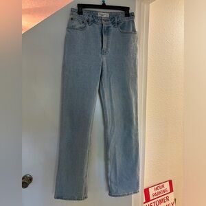 Abercrombie and Fitch Curve Love High Rise 90's Relaxed Jean 27